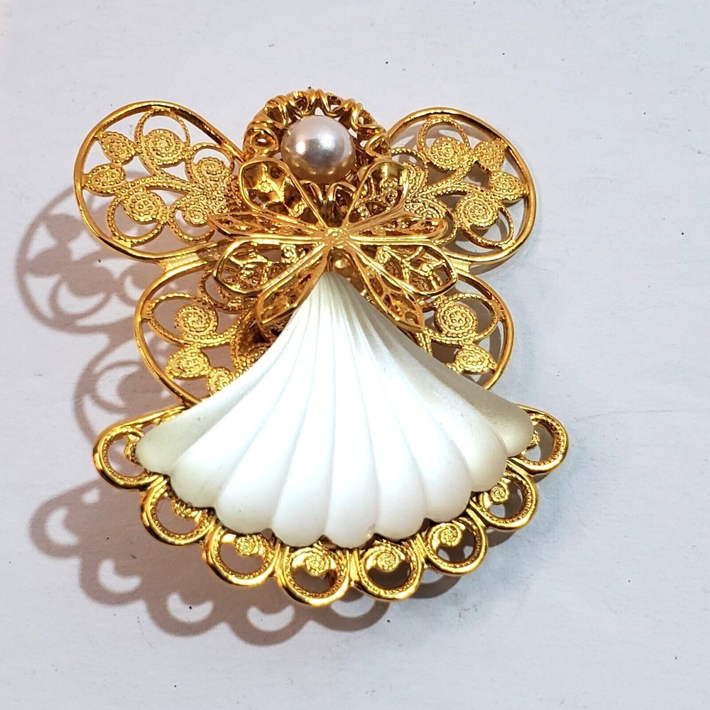 Vtg 1998 Jane Davis Angel Of Love Faux Pearl Cut Out Gold Tone Wings Brooch Pin